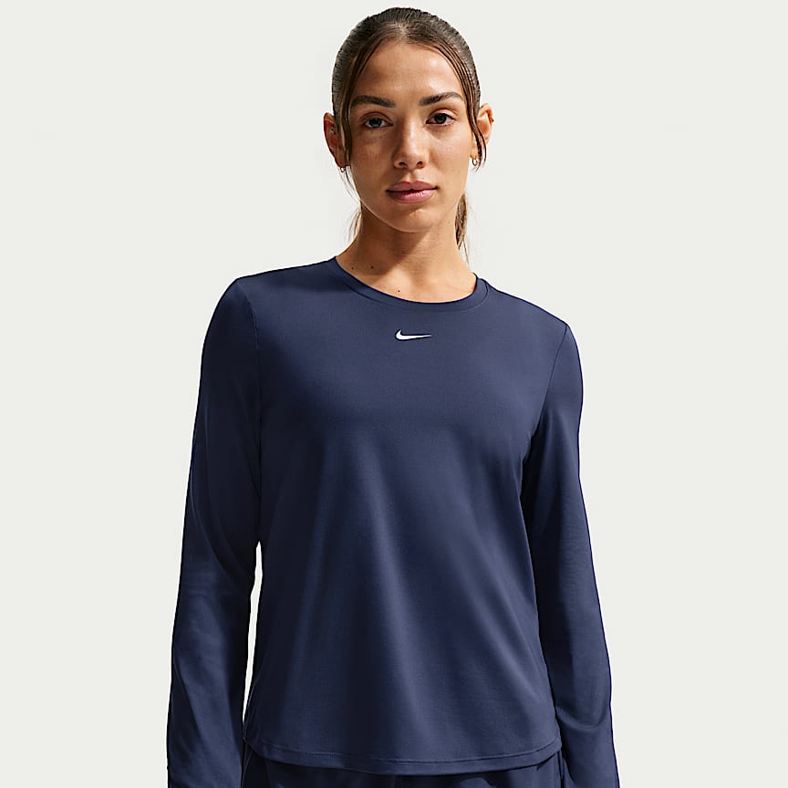 Nike 24.7 ImpossiblySoft Women's Dri-FIT Oversized 1/2-Zip Top